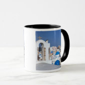 Mug Grèce, Santorin. Clocher et dômes bleus de 2 (Devant droit)