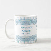 Mug Grecque traitement avec méandre motif en bleu (Gauche)