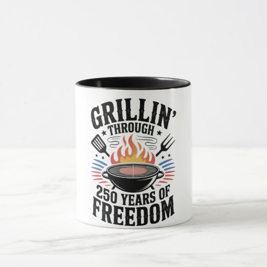 Mug Griller à travers le 250e Grill de la liberté 4 ju (Centre)
