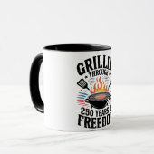 Mug Griller à travers le 250e Grill de la liberté 4 ju (Devant gauche)