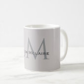 Mug Gris Taupe Moderne Style de Bureau Monogramme (Devant droit)