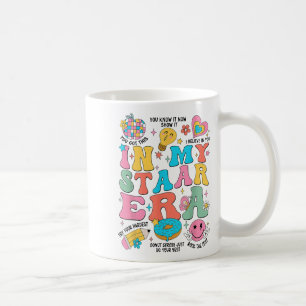 Mug Groovy Dans Mon Ère Starr Jour De Test Enseignant