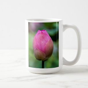Mug Gros plan sur un bouton de fleur de lotus, Bali