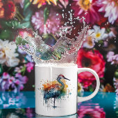 Mug Grue colorée debout dans l'eau