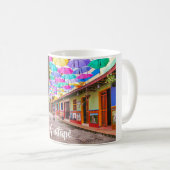 Mug Guatapé. Colombie, rue Umbrella (Devant droit)