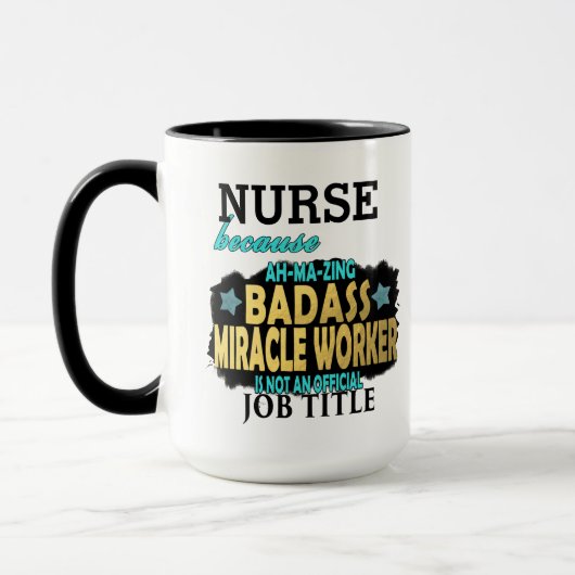 Mug Guérisseur PERSONNALISÉ de Badass d'INFIRMIÈRE (Gauche)