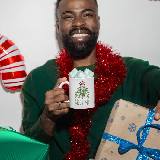 Mug Gui joyeux avec des baies blanches