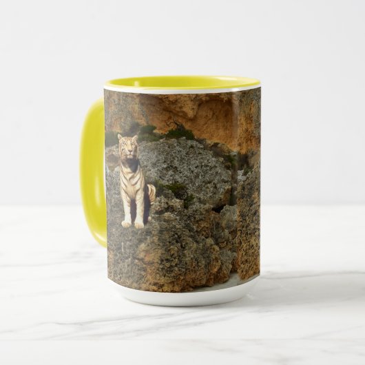 Mug Guise blanche, (Devant gauche)