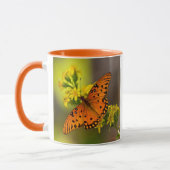 Mug Gulf Fritillary aka Passion Butterfly on Goldenrod (Gauche)