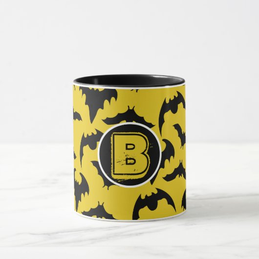 Mug Halloween des chauves-souris jaunes et noires (Centre)