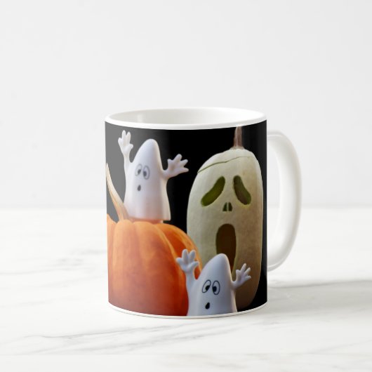 Mug Halloween effrayant. (Devant droit)