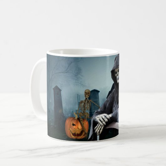 Mug Halloween effrayant. (Devant gauche)