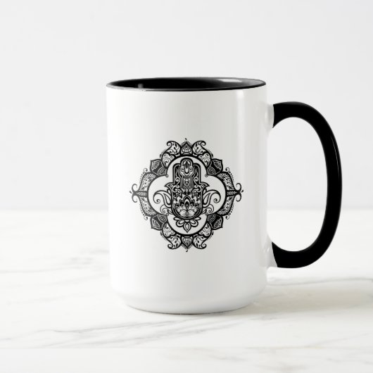 Mug Hamsa avec le griffonnage ethnique d'ornements (Droite)