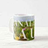 Mug Hanalei Bay Kauai Purple Fleur Big Text (Devant gauche)
