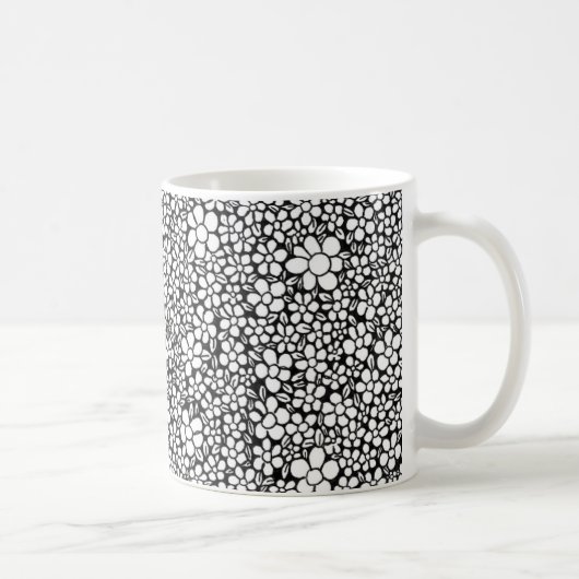 Mug Hand Drawn Black and White Flower Pattern (Droite)