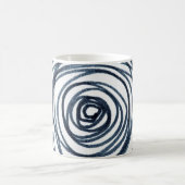 Mug Hand-drawn circles spiral pattern with abstract do (Centre)