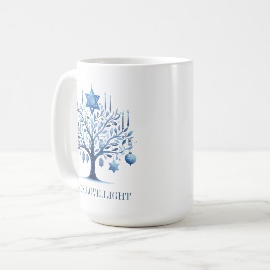 Mug Hanoukka Blue Menorah Tree avec l'étoile de David (Devant gauche)