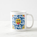 Mug hanoukka chanukkah emoji<br><div class="desc">chanukka, chanukkah, emoji, drôle, hannukah, Hanoukka, hanoukka emoji, hanoukka, visage heureux, hébreu, jours fériés, juif, juif, judaïsme, étoile de david, jaune bleu, passover, yom Kippour, rayé, bleu, blanc, pastel - "star de david""emoji juif""hanoukka emoji" kah emoji" emoji emoticon "happy face""vacances juives" "star de david emoji""star de david happy face""rosh hashanah"...</div>