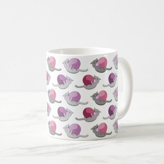 Mug Happy Cute Cats Playing with Balls Pattern (Devant droit)