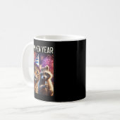 Mug Happy New Year 2026 Cute Cat Raccoon Celebration  (Devant gauche)