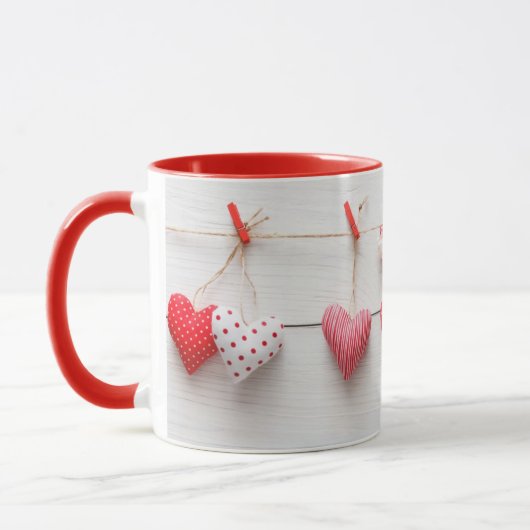 MUG **HEARTS ON A STRING** COFFEE MUT (Gauche)