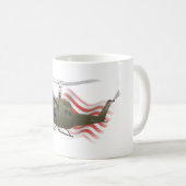 Mug Hélicoptère Huey UH-1 avec drapeau américain (Devant droit)