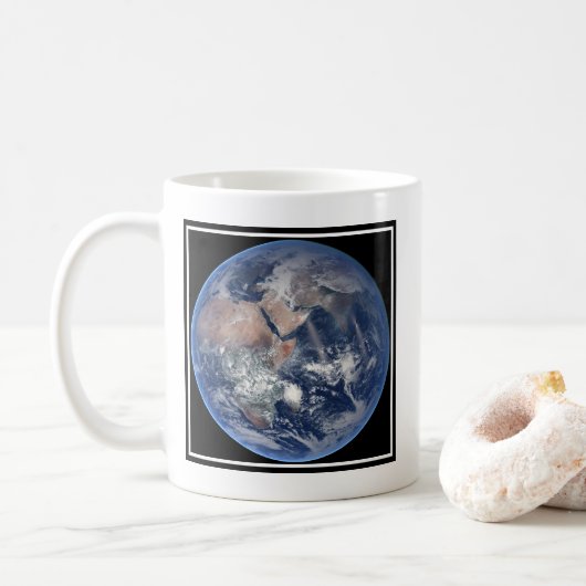 Mug Hémisphère Est Sur La Planète Terre. (Avec donut)