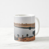 MUG HERBE D'EAU POTABLE ÉLÉPHANTE DU LAC (Devant droit)