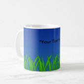 Mug Herbe verte contre le ciel bleu clair (Devant gauche)