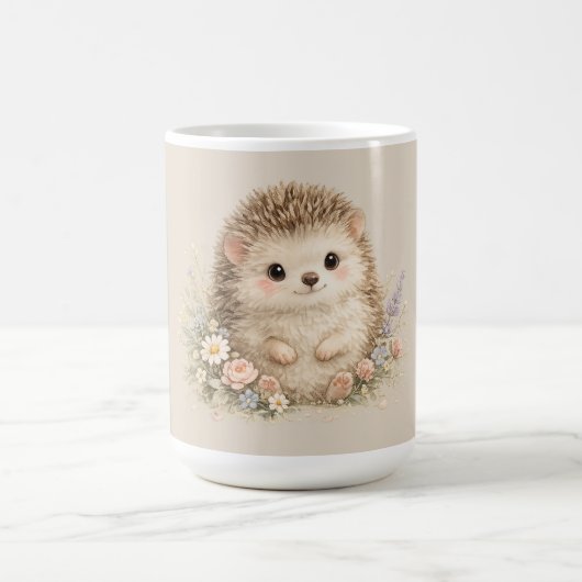 Mug Hérisson européen adorable dans un jardin (Centre)