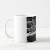 Mug Hermine sur des roches de Milou (Gauche)