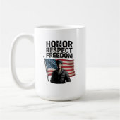 Mug Héros Héros Vétérinaire Jour Conception patriotiqu (Gauche)