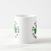 Mug HEUREUX ST. PATRICK'S DAY Texte avec Shamrock vert (Centre)