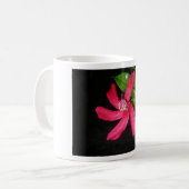 Mug hibiscus à fleurs rouges (Devant gauche)