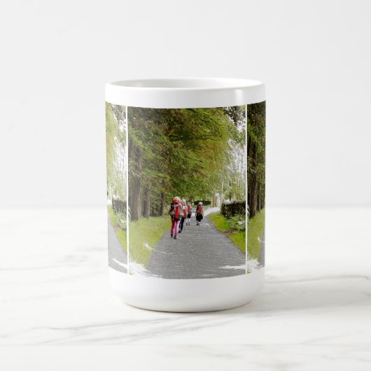 MUG HIKING (Centre)