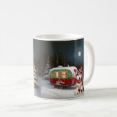 Mug Hiver Sibérie Husky Caravan Christmas Adventure (Devant droit)