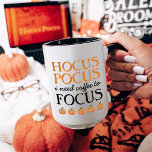 Mug Hocus Pocus J'ai besoin de café pour me concentrer<br><div class="desc">Cute tasse pour automne & Halloween :)</div>