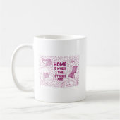 Mug Home Is Where the Stories Are (Gauche)