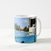 Mug Homme en piscine le matin (Devant droit)