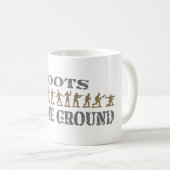 Mug Hommes militaires - Bottes sur le terrain (Devant droit)
