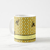 MUG HONEYCOMB JAUNE AUX ABEILLES NOIRES D'OR (Devant gauche)