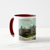 Mug Hôpital de Johns Hopkins, cru 1910 de Baltimore (Devant gauche)