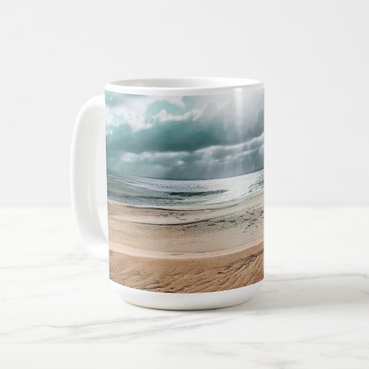 Mug Horloge personnalisée de la scène de plage (Devant gauche)