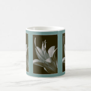 Mug Hosta Flower Vintage Sepia Photographie Grayish Te