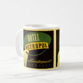 Mug Hotel Metropol Budapest Hongrie Bellhop Casquette (Devant gauche)