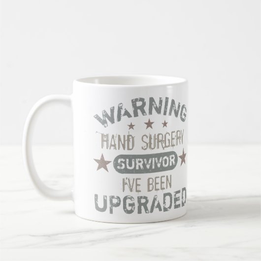 Mug Humour de chirurgie à la main amélioré (Gauche)