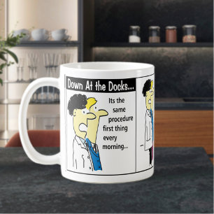 Mug Humour de dessin du conteneur d'expédition de Dock