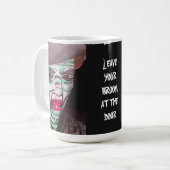 MUG HUMOUR DE SORCIÈRE EFFRAYANTE D'HALLOWEEN (Devant gauche)
