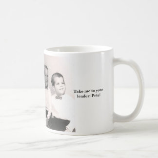 Mug Humphrey, circa 1964, me portent à votre chef : P…