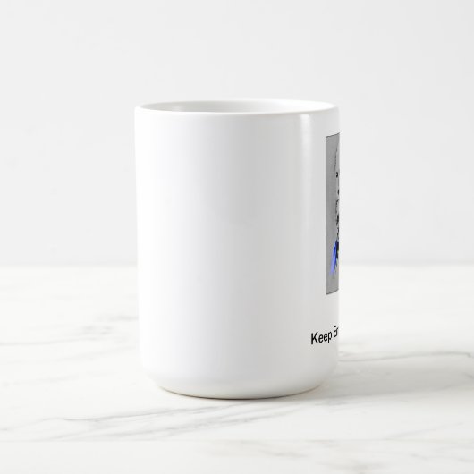 Mug Huzzah, maintiennent Emerson étrange (Centre)